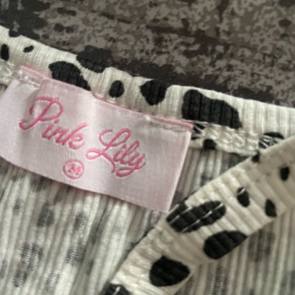 Pink lily thong body suit - Picture 2 of 2